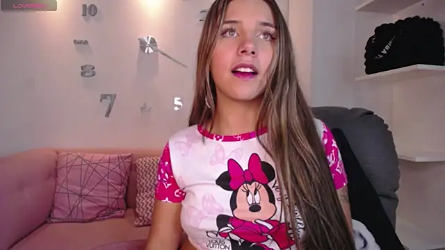 Snapshot of 1Sloppy_Fox4 chatting on 03-16-25, 07:26 1Sloppy Fox4 online show from 03-16-25, 07:26