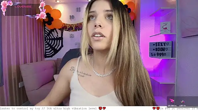 Snapshot of 1Sloppy_Fox4 chatting on 10-22-25, 09:58 1Sloppy Fox4 online show from 10-22-25, 09:58