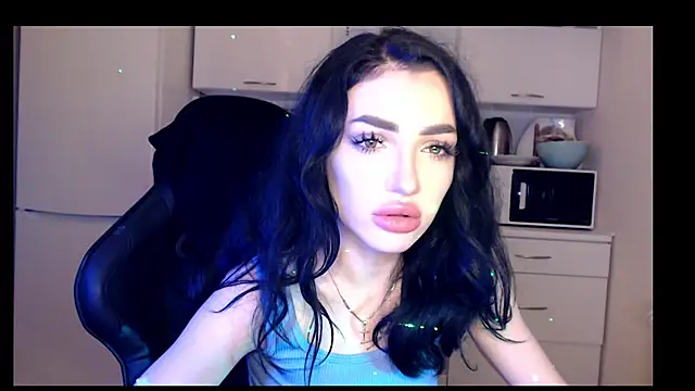 NancyLovee  online show from 12-09-24, 10:20