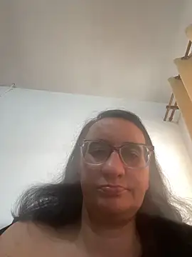 gloria7v05 online show from 12-17-25, 03:18