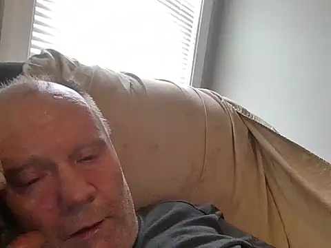 masterjerseyjoe online show from 02-20-25, 03:19