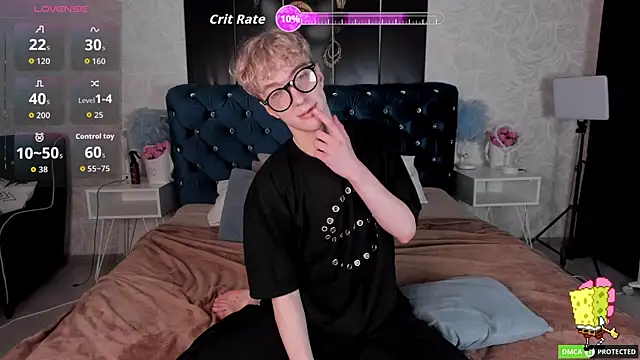 Snapshot of TrevorBenson chatting on 11-18-25, 08:08 TrevorBenson online show from 11-18-25, 08:08