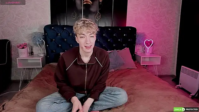 Snapshot of TrevorBenson chatting on 11-22-25, 03:27 TrevorBenson online show from 11-22-25, 03:27