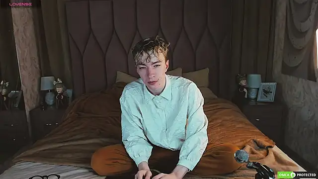 Snapshot of TrevorBenson chatting on 12-02-25, 03:01 TrevorBenson online show from 12-02-25, 03:01