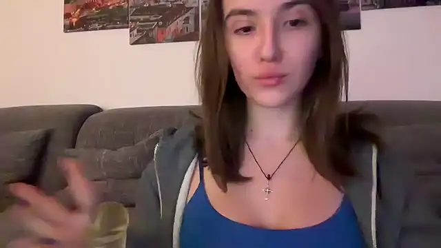 EmilyWi  online show from 11-12-25, 10:09