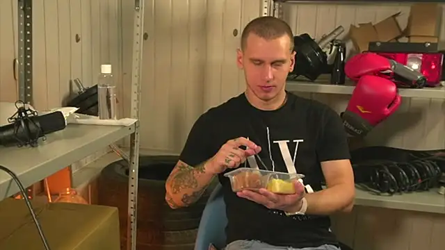 vance rulez online show from 01-11-25, 06:56