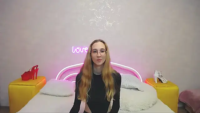 KlaryBrait online show from 01-22-25, 02:35