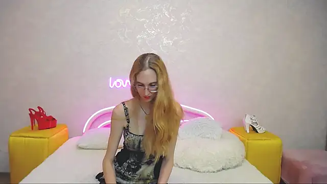 KlaryBrait online show from 01-26-25, 01:25