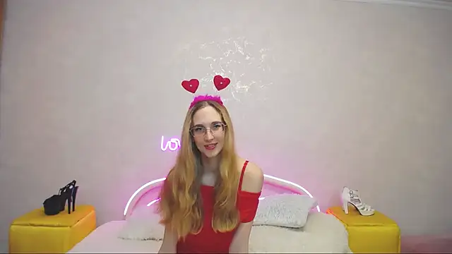 KlaryBrait online show from 02-14-25, 05:14