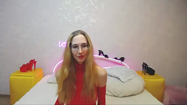 KlaryBrait online show from 03-04-25, 01:17