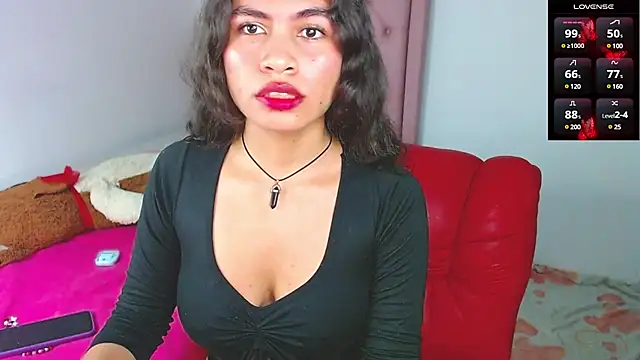 Snapshot of Cynthia_hazel chatting on 12-09-24, 08:33 Cynthia hazel online show from 12-09-24, 08:33