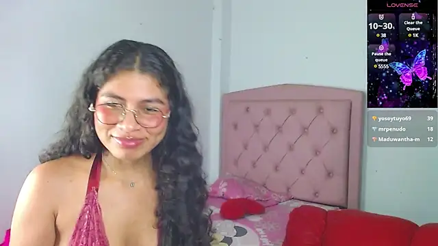 Snapshot of Cynthia_hazel chatting on 02-05-25, 07:39 Cynthia hazel online show from 02-05-25, 07:39