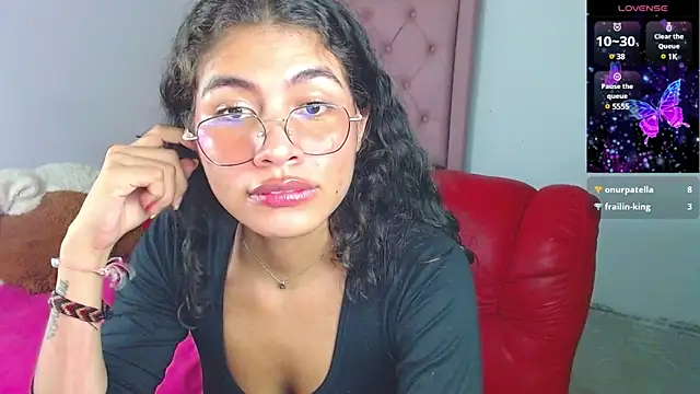 Snapshot of Cynthia_hazel chatting on 02-10-25, 09:25 Cynthia hazel online show from 02-10-25, 09:25