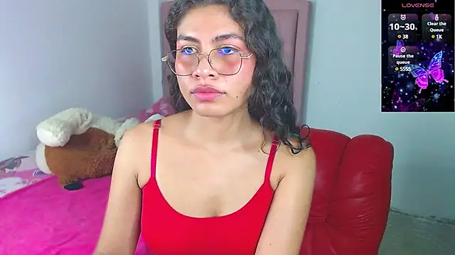 Snapshot of Cynthia_hazel chatting on 02-20-25, 09:00 Cynthia hazel online show from 02-20-25, 09:00