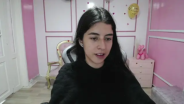 Snapshot of Bela_t_ chatting on 01-03-25, 04:27 Bela t online show from 01-03-25, 04:27