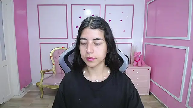 Snapshot of Bela_t_ chatting on 01-30-25, 04:34 Bela t online show from 01-30-25, 04:34