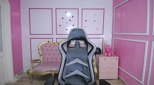 Snapshot of Bela_t_ chatting on 01-30-25, 08:42 Bela t online show from 01-30-25, 08:42