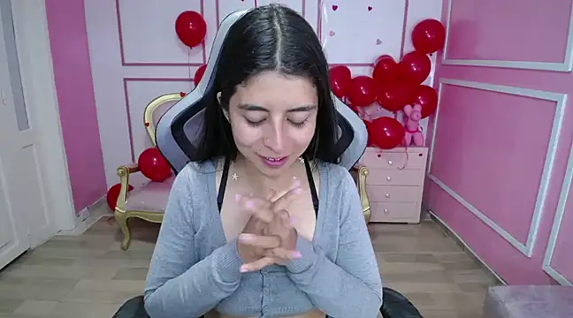 Snapshot of Bela_t_ chatting on 02-21-25, 07:43 Bela t online show from 02-21-25, 07:43