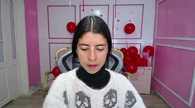 Snapshot of Bela_t_ chatting on 02-24-25, 04:36 Bela t online show from 02-24-25, 04:36