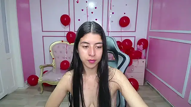 Snapshot of Bela_t_ chatting on 02-25-25, 07:47 Bela t online show from 02-25-25, 07:47