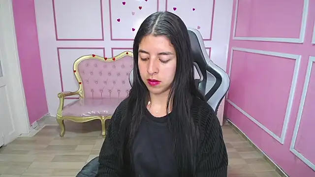 Snapshot of Bela_t_ chatting on 03-12-25, 04:46 Bela t online show from 03-12-25, 04:46