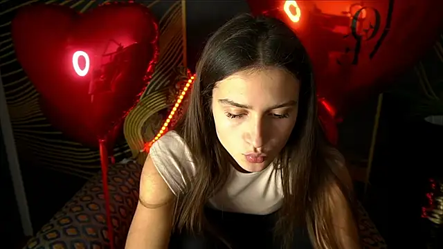 ValeryRoyale online show from 02-11-25, 05:40