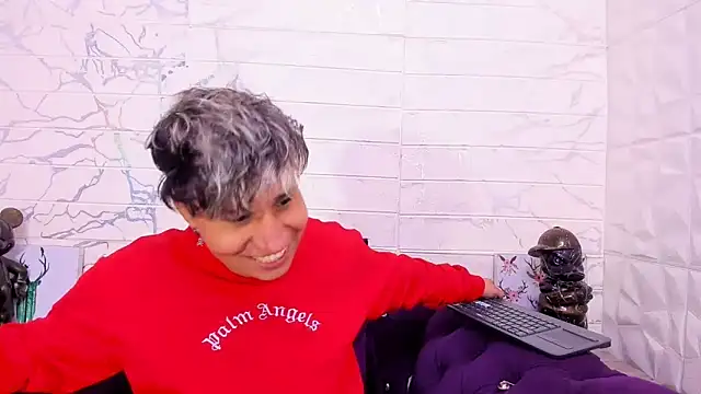 Im Milan Rs online show from 02-19-25, 09:50