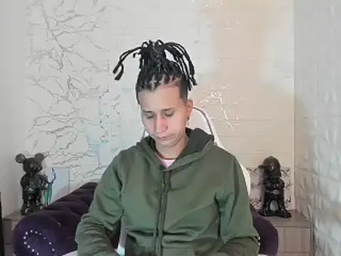 Im Milan Rs online show from 03-02-25, 12:09