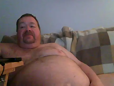 Snapshot of hitman_35 chatting on 01-14-26, 04:51 hitman 35 online show from 01-14-26, 04:51