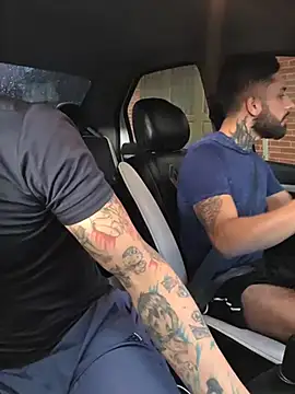 Snapshot of christangel_96_ chatting on 10-16-25, 05:58 christangel 96  online show from 10-16-25, 05:58