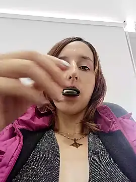 Ambar Roux  online show from 11-04-25, 08:08