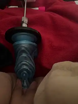 luisa1 online show from 10-26-25, 08:15