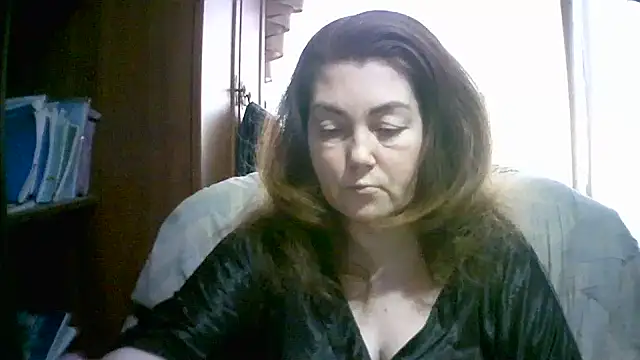 Madame-Butterfly online show from 11-13-25, 08:35