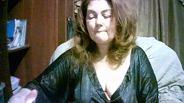 Madame-Butterfly online show from 11-21-25, 11:25