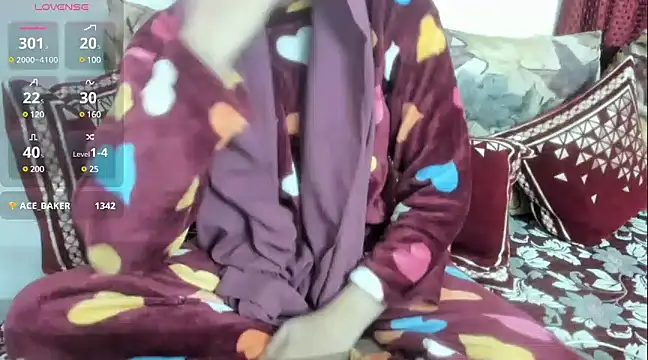 Reika 01 online show from 12-08-24, 02:49