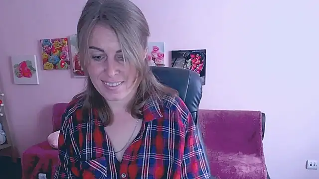 Hot Milady online show from 03-10-25, 08:26