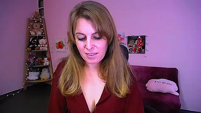 Hot Milady online show from 12-18-25, 08:42