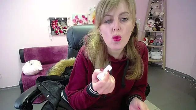 Hot Milady online show from 02-09-26, 07:56