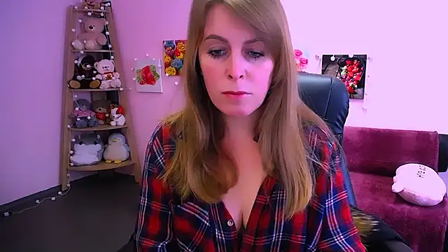 Hot Milady online show from 02-11-26, 08:30