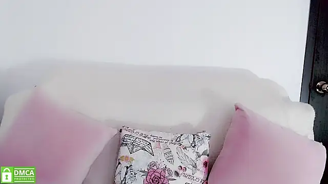 mariana katto online show from 01-21-25, 05:41