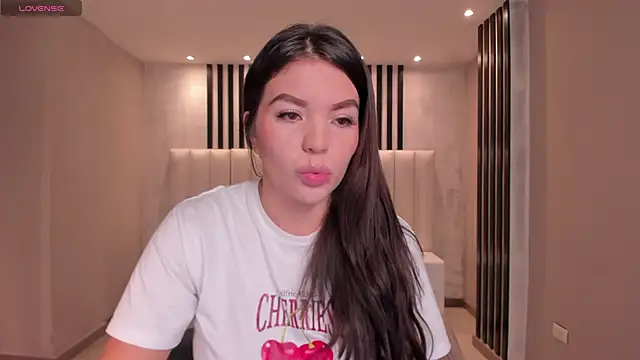 ValeriaRoldanX online show from 01-11-26, 11:21