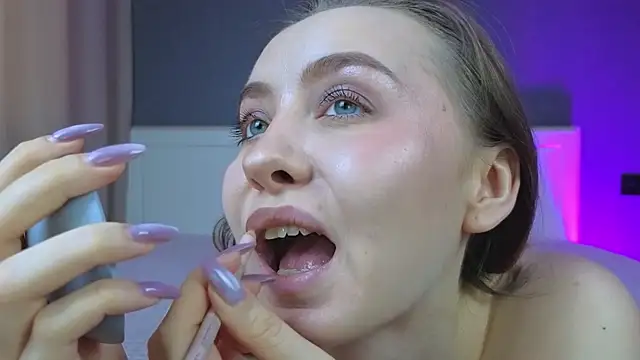 Your Auggie online show from 11-29-25, 09:01