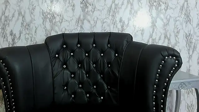 Snapshot of Miamontoya chatting on 01-31-25, 11:45 Miamontoya online show from 01-31-25, 11:45