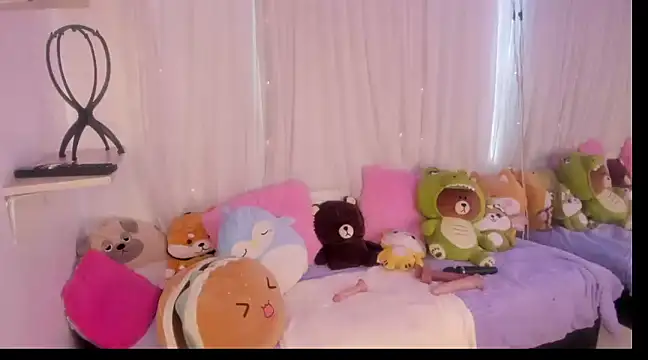 Hannie ws online show from 02-14-25, 04:31