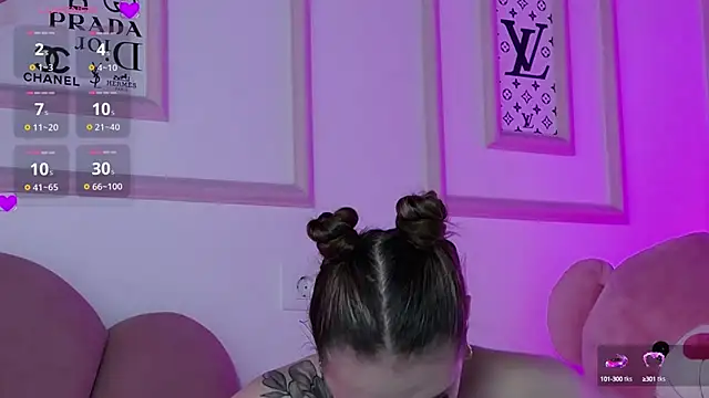 Abby  White online show from 09-12-25, 03:45