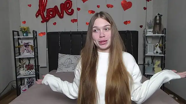 LaraPika online show from 02-11-26, 06:07