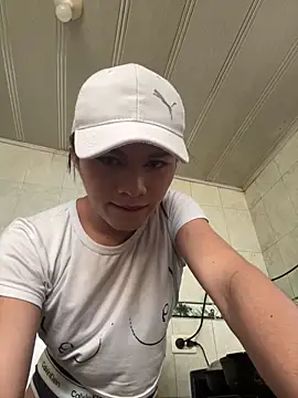 giuliana andrade online show from 12-12-24, 04:32