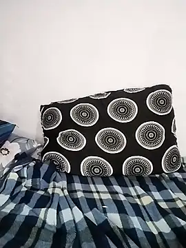 Tota Khan online show from 09-18-25, 01:18