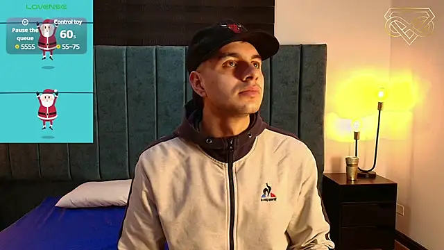 Amadeo Wild online show from 12-27-24, 03:37