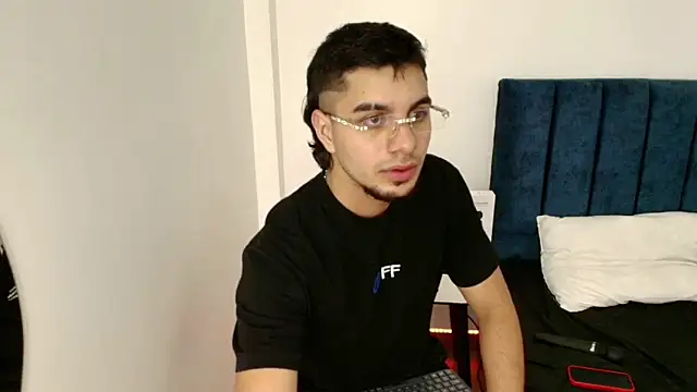 Amadeo Wild online show from 03-15-25, 07:16